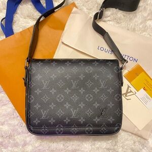 LOUIS VUITTON LV MONOGRAM PM MESSENGER BAG 100% AUTHENTIC